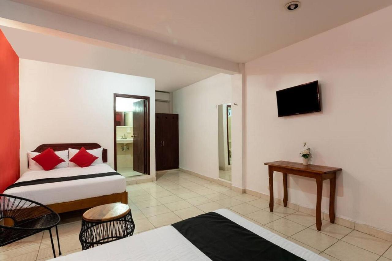 Hotel Caribbean Faisán Playa del Carmen Buitenkant foto