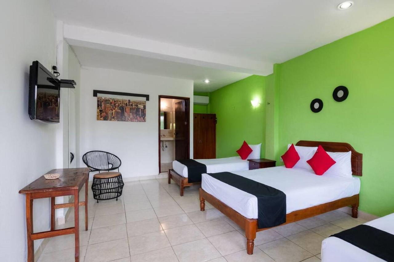 Hotel Caribbean Faisán Playa del Carmen Buitenkant foto