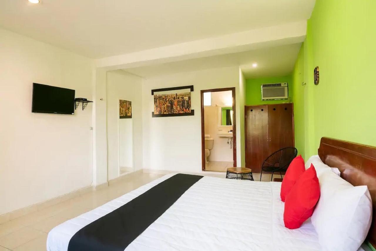 Hotel Caribbean Faisán Playa del Carmen Buitenkant foto